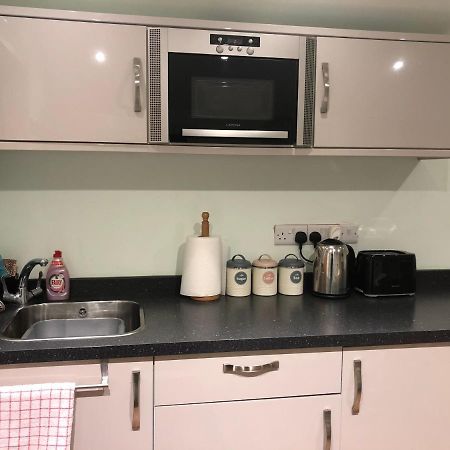 Cosy 1 Bed Garden Annexe Apartman Colchester Kültér fotó