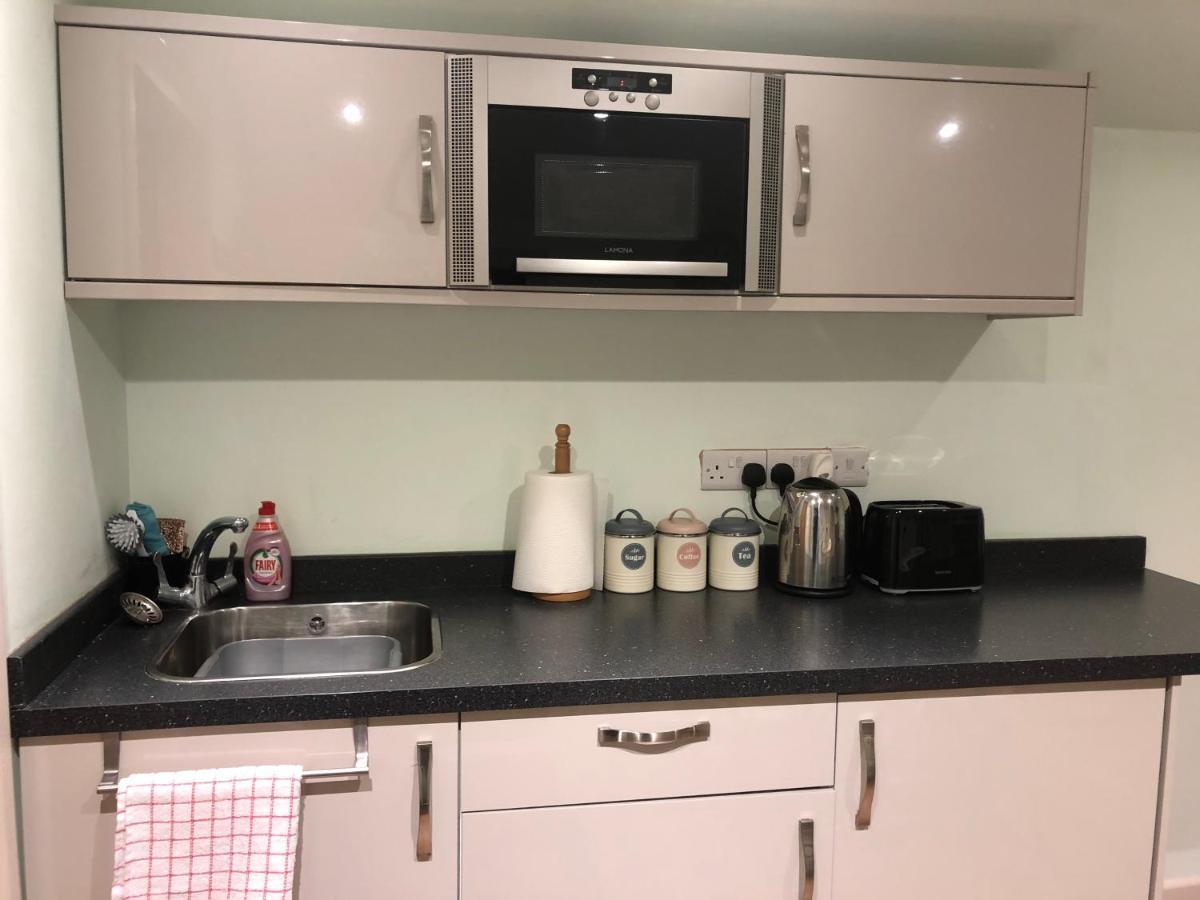 Cosy 1 Bed Garden Annexe Apartman Colchester Kültér fotó
